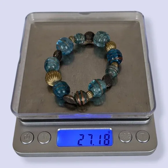(2/$20) Swirling Blue Glass Stretch Bracelet - Picture 5 of 5
